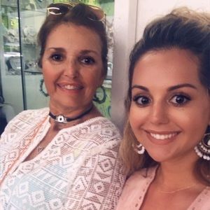 Meet your Posher, Lisa